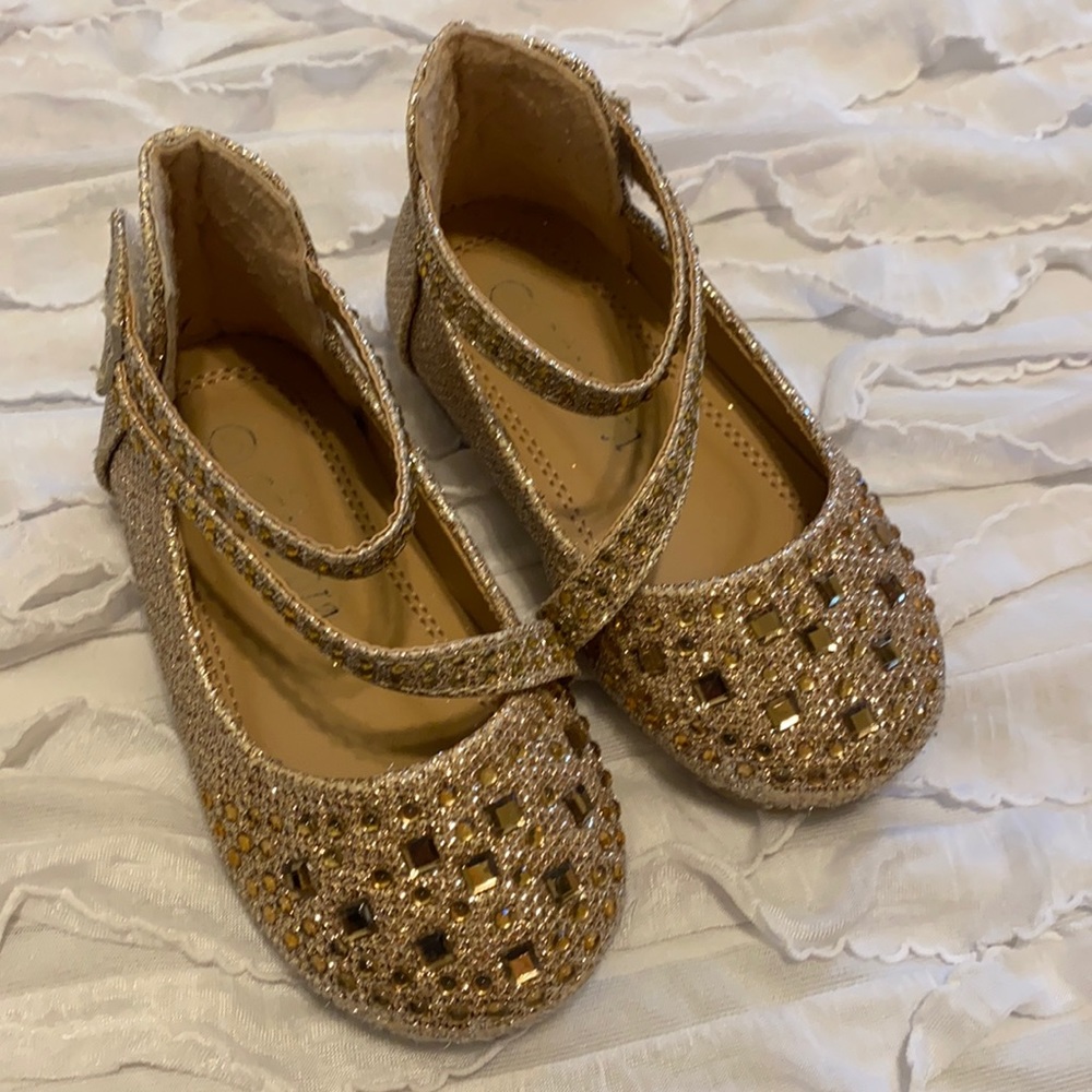 Gold toddler dress shoes